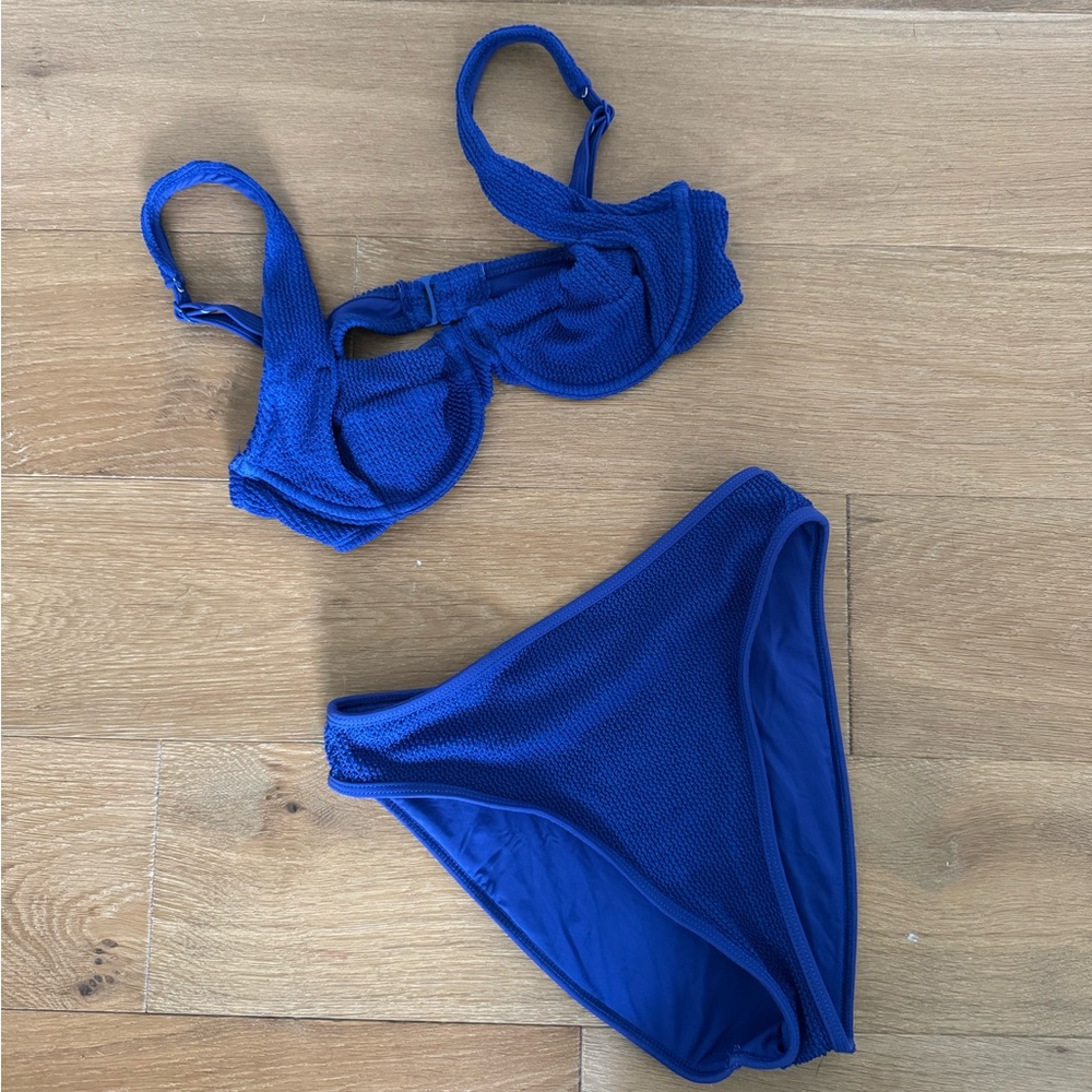 Good American Swimsuit